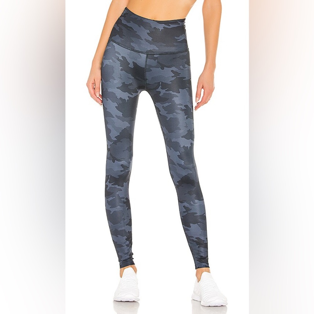 Beyond Yoga Lux High Waisted Camouflage Midi Leggings Blue Size Medium - Picture 1 of 9